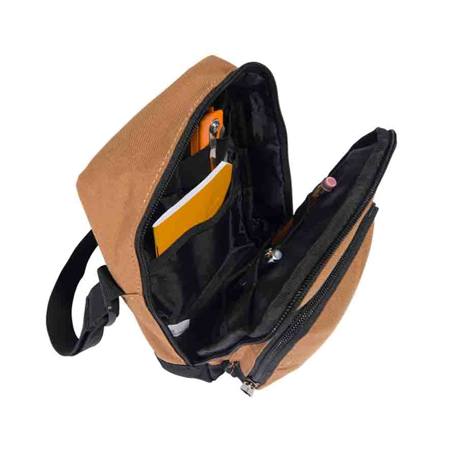 Carhartt Crossbody Zip Bag - BROWN